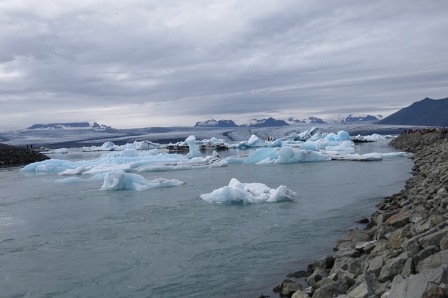 Glacial lagoon